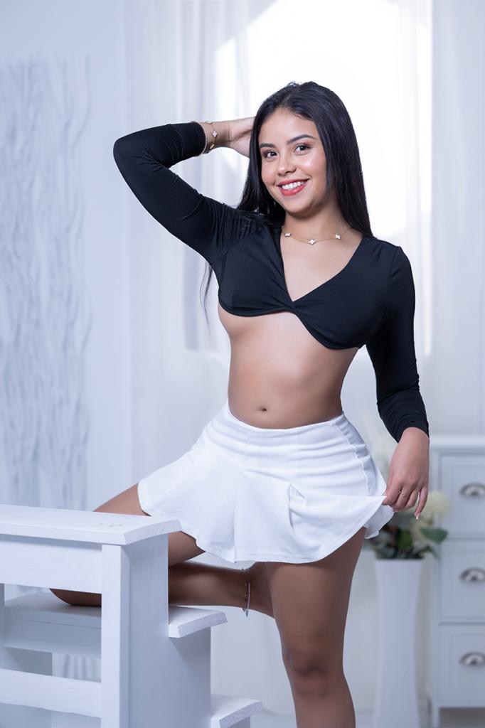 600830771: Chica busca chico en Barcelona