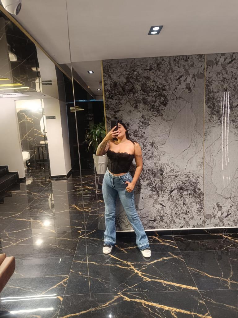 611318465: Chica busca chico en Asturias