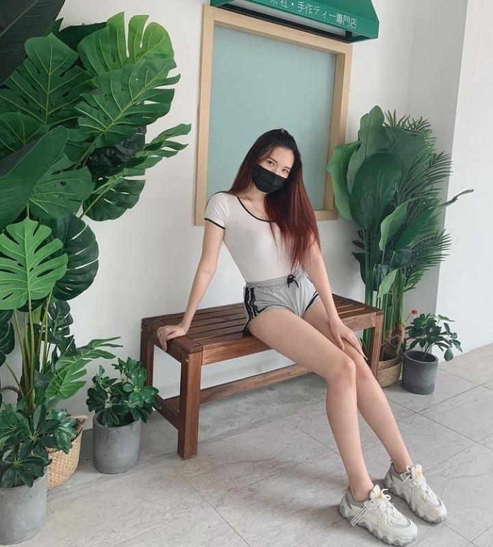 Chica busca chico en Granada: 