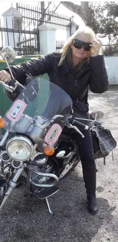 Chica busca chico en La Coruña: 