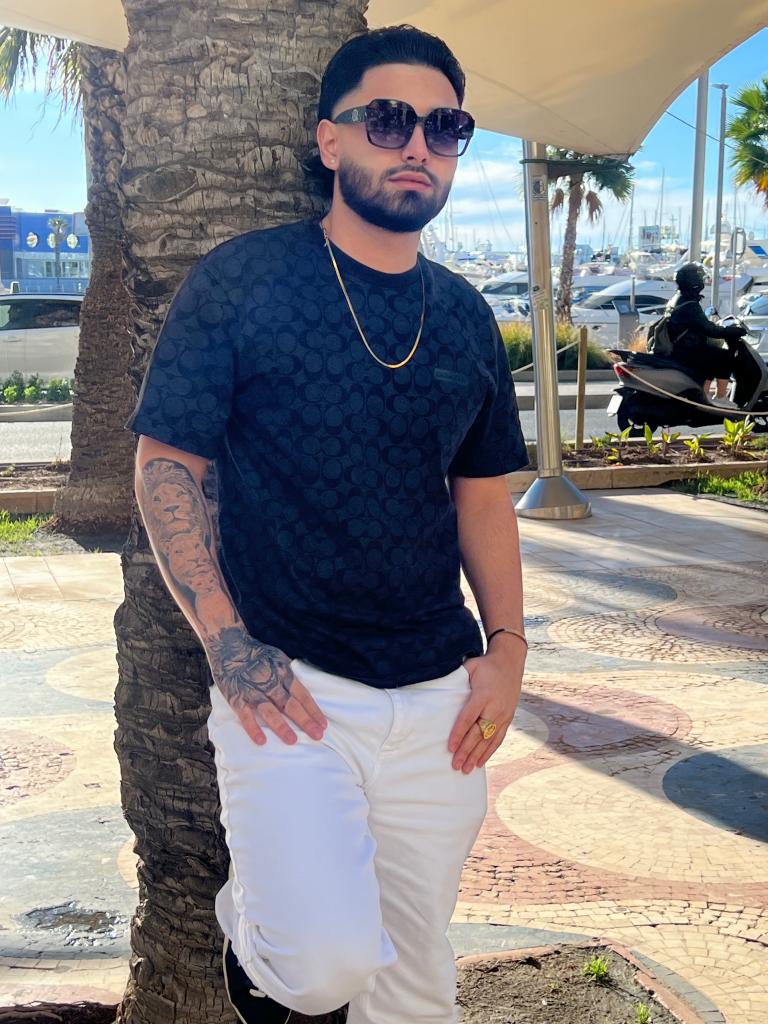 653578277: Chico busca chica en Madrid