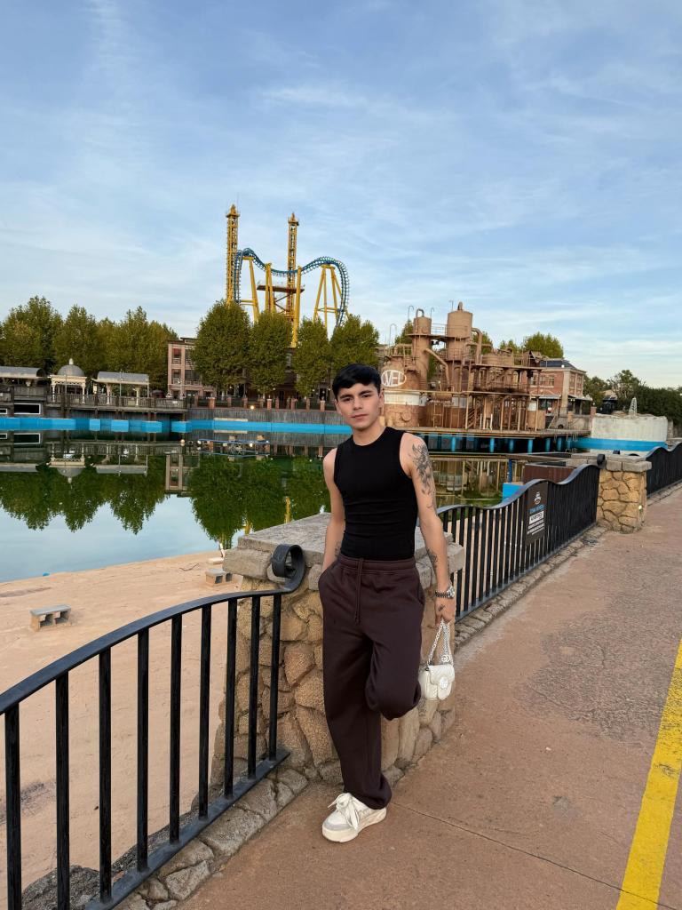 Chico busca chica en Barcelona: 