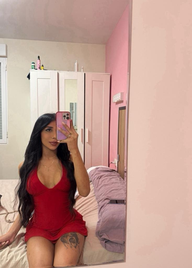 687045277: Transexual en Málaga