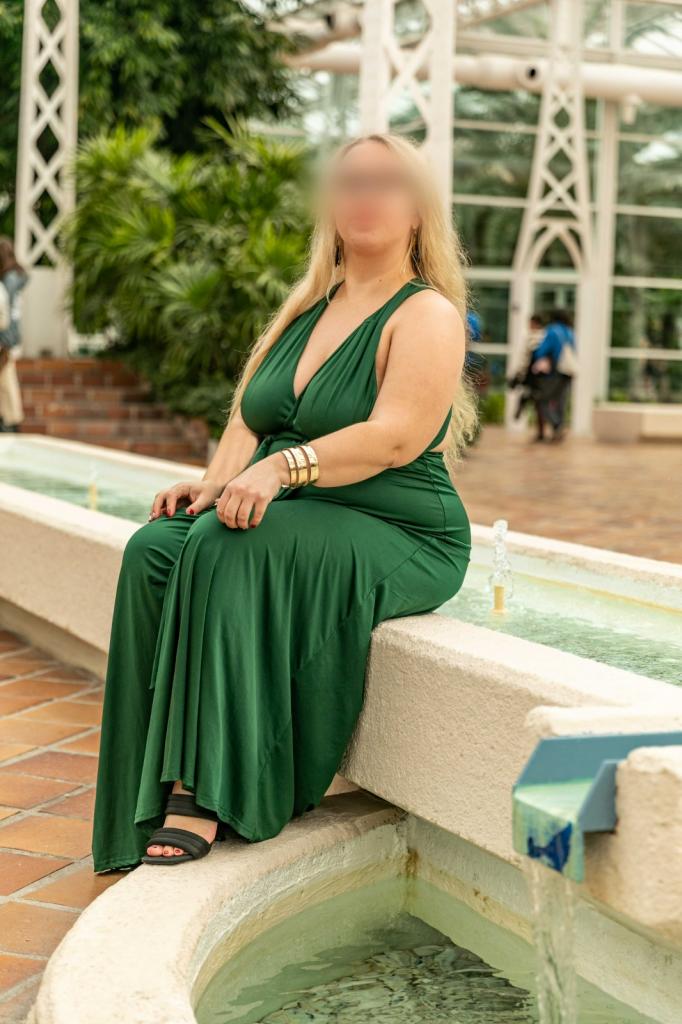 613210185: Chica busca chico en Madrid