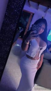 603983211: Chica busca chico en Madrid