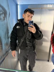 666195614: Chico busca chica en Barcelona