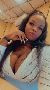 614926051: Chica busca chico en Málaga