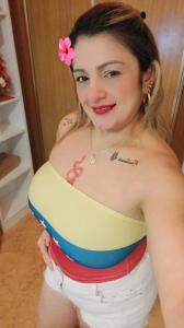 617583869: Chica busca chico en Murcia