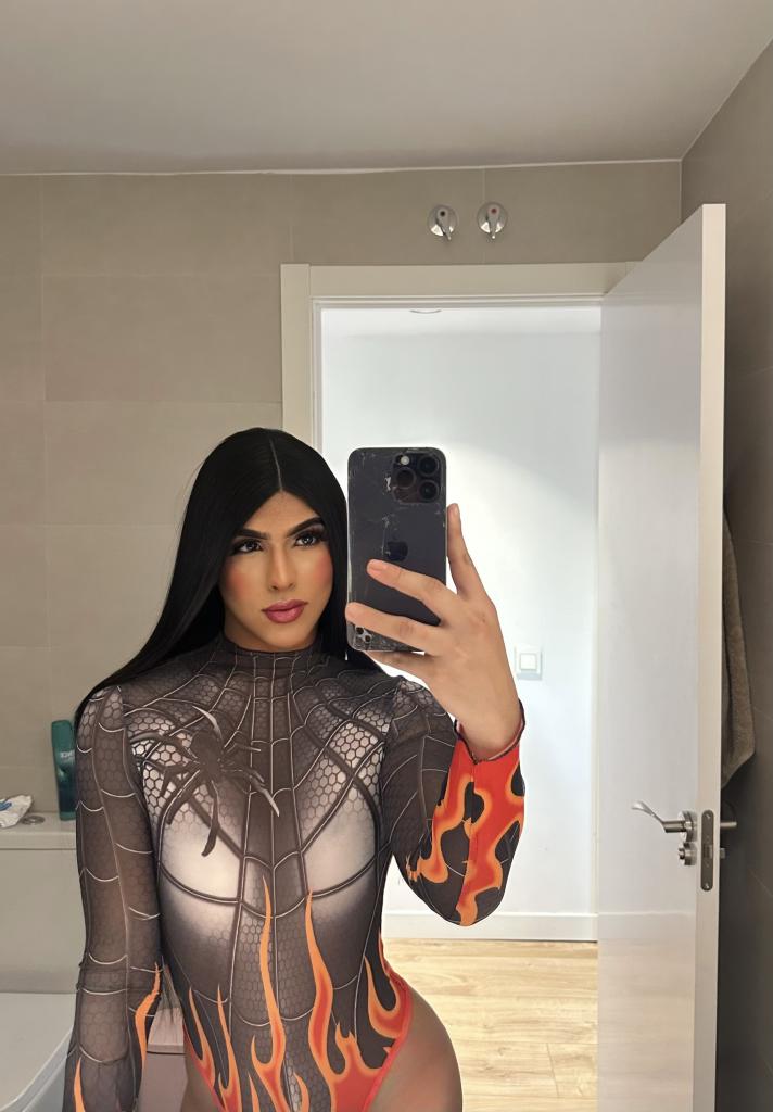 681623764: Chica busca chico en Madrid