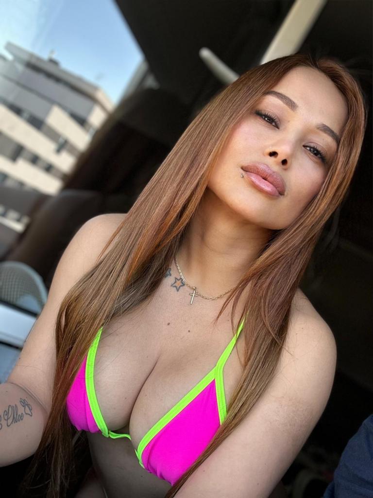 677865609: Chica busca chico en Málaga