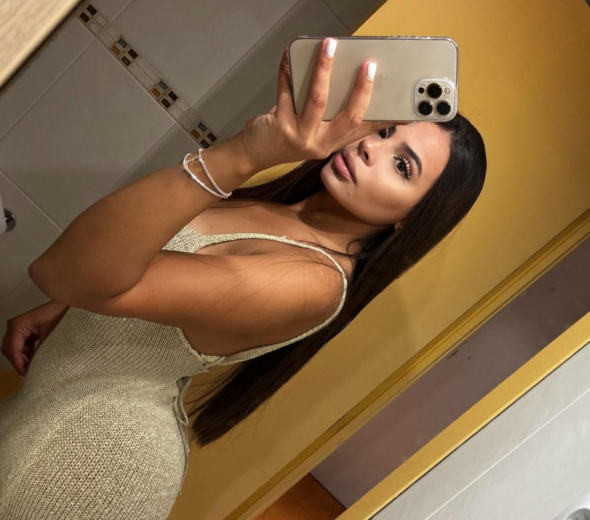 611332631: Chica busca chico en Granada