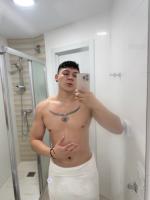 688753947: Chico busca chica en Valencia