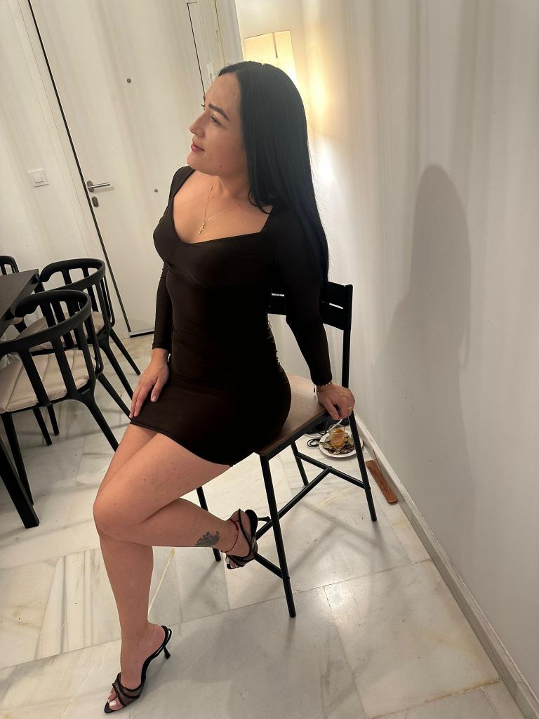 627882068: Chica busca chico en Cádiz