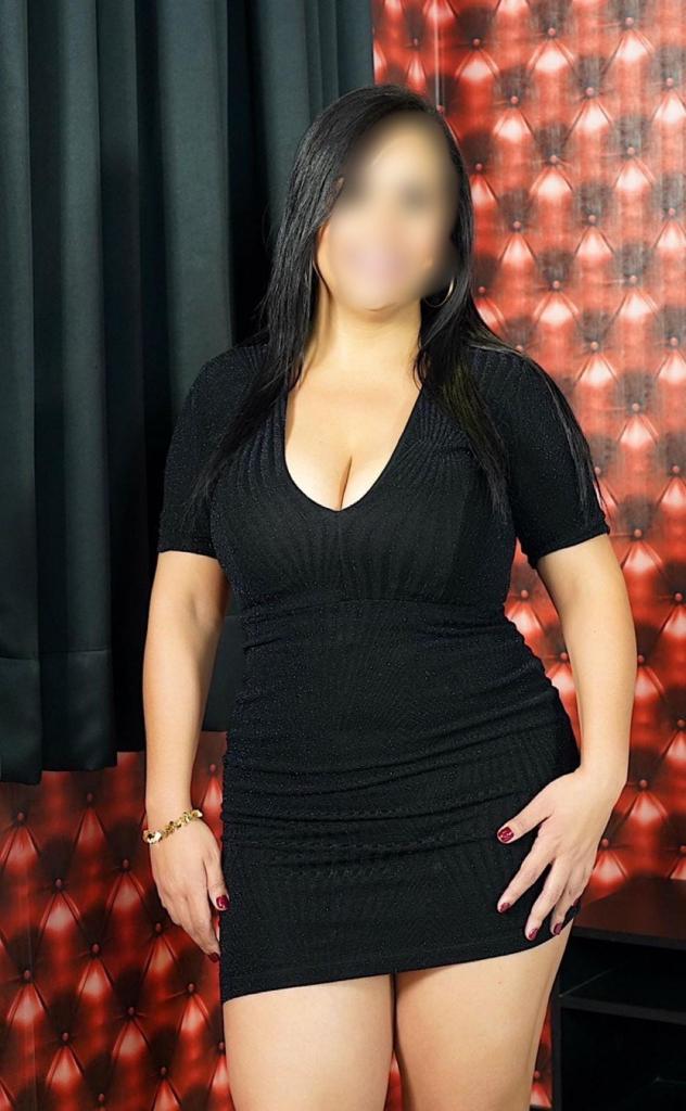 Chica busca chico en Barcelona: 