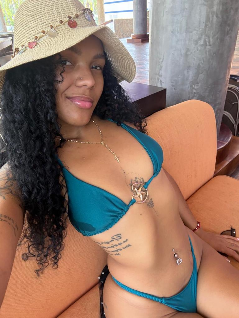 666436378: Chica busca chico en Málaga