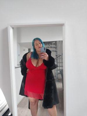 631947116: Chica busca chico en Sevilla