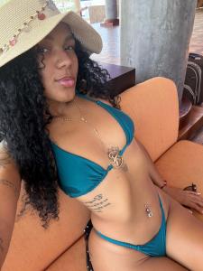 666436378: Chica busca chico en Málaga