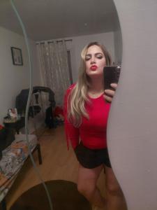 623331206: Chica busca chico en Madrid