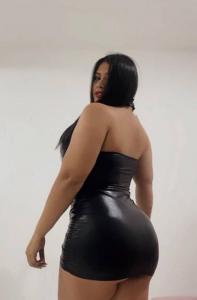 631634705: Transexual en Cádiz