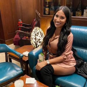 671430136: Transexual en Albacete