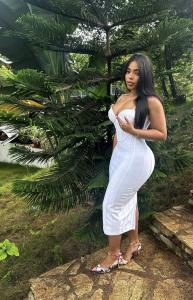 613665667: Chica busca chico en Navarra