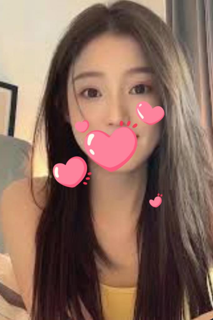 605525418: Chica busca chico en Barcelona