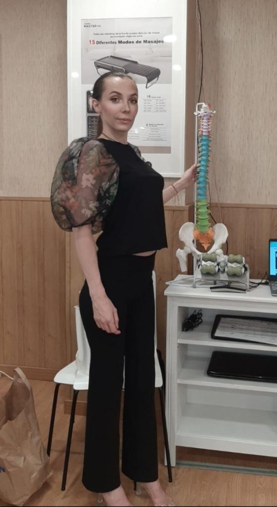 667756310: Chica busca chico en Madrid