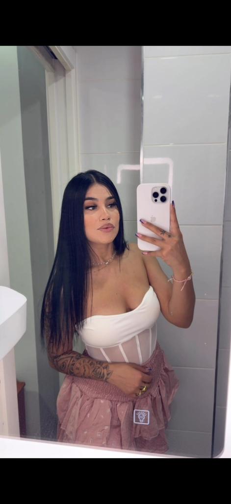 Chica busca chico en Madrid: Chica busca chico