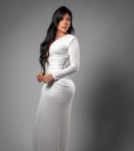 631376617: Chica busca chico en Madrid