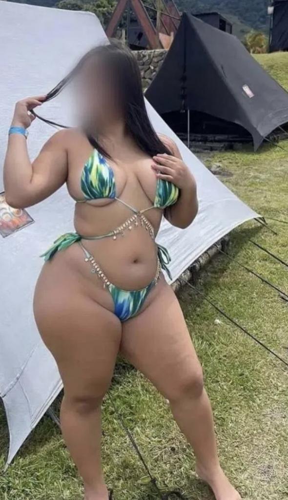 Chica busca chico en Menorca: 