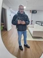 614164070: Chico busca chica en Granada