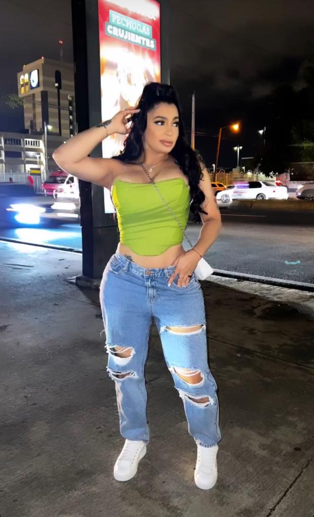 678582251: Chica busca chico en Mallorca