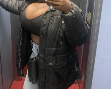 602561998: Chica busca chico en Barcelona