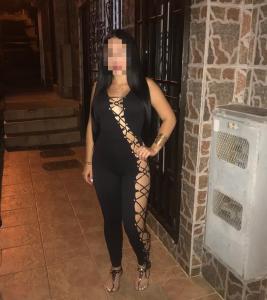 665207649: Chica busca chico en Barcelona