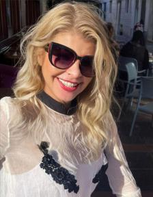 632049805: Chica busca chico en Granada