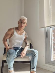 Chico busca chica en Valencia: 