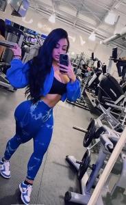 642630465: Chica busca chico en Murcia