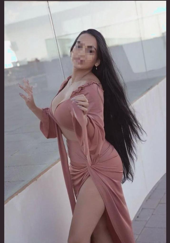 610946914: Chica busca chico en Madrid