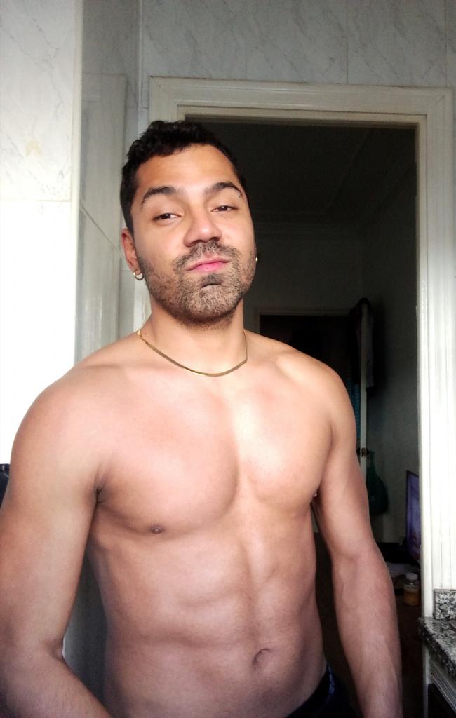 Chico busca chica en Alicante: 