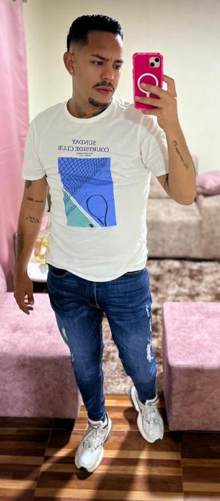 Chico busca chica en Málaga: 