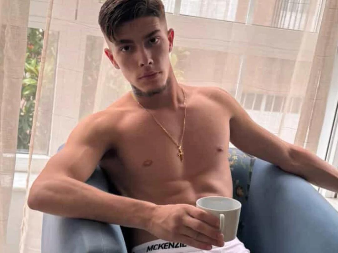 Chico busca chica en Barcelona: 