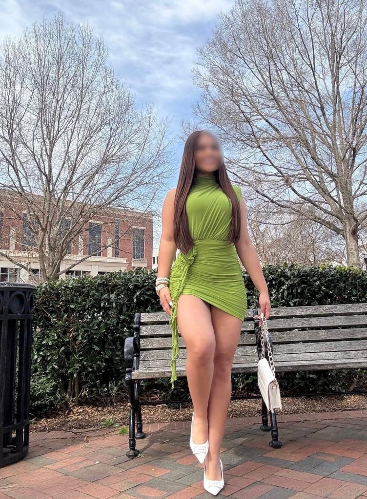 612406720: Chica busca chico en La Coruña