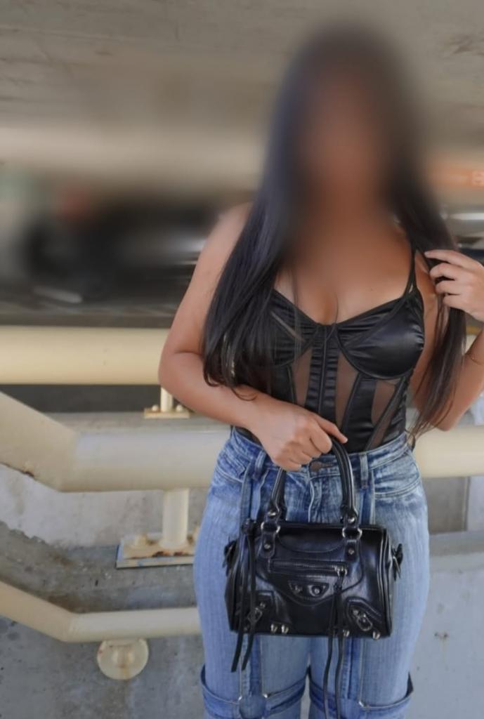 Chica busca chico en Zaragoza: 