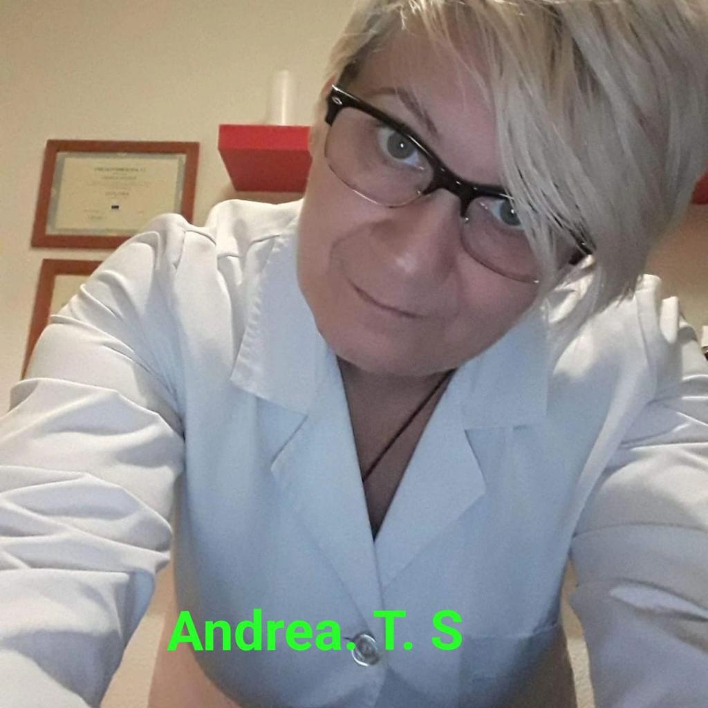 604103364: Chica busca chico en Barcelona