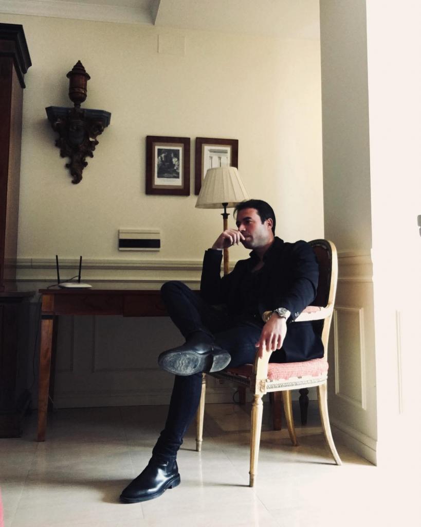 Chico busca chica en Cádiz: 