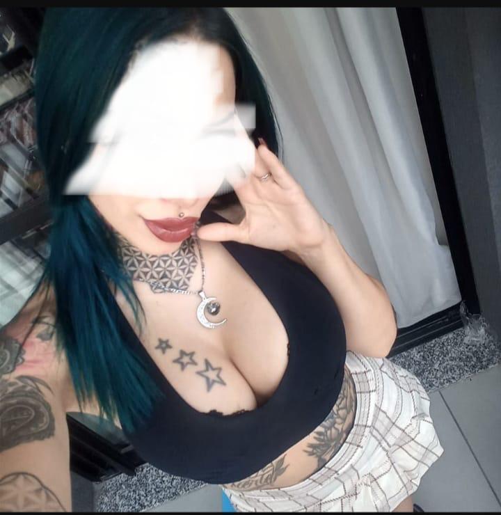 Chica busca chico en La Coruña: 