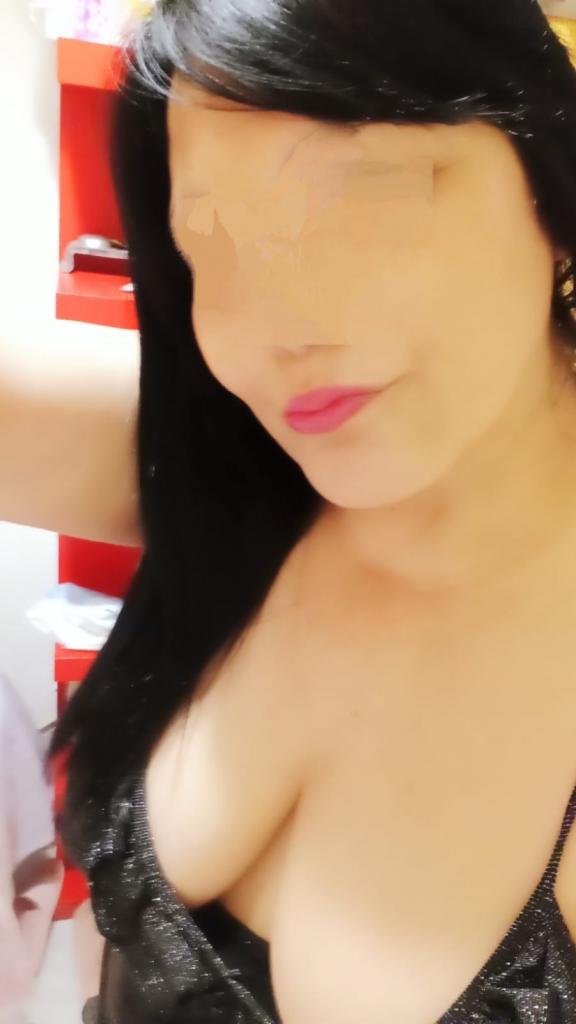 638651439: Chica busca chico en Madrid