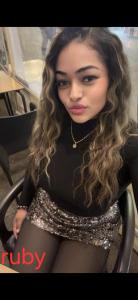 607026483: Chica busca chico en Ceuta