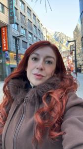 613493318: Chica busca chico en Cádiz