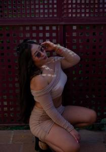 614767058: Chica busca chico en Málaga